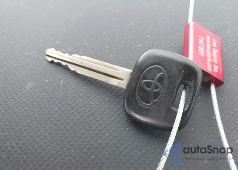 2007 Toyota Yaris z USA, uszkodzony, nr VIN JTDJT923X75111899